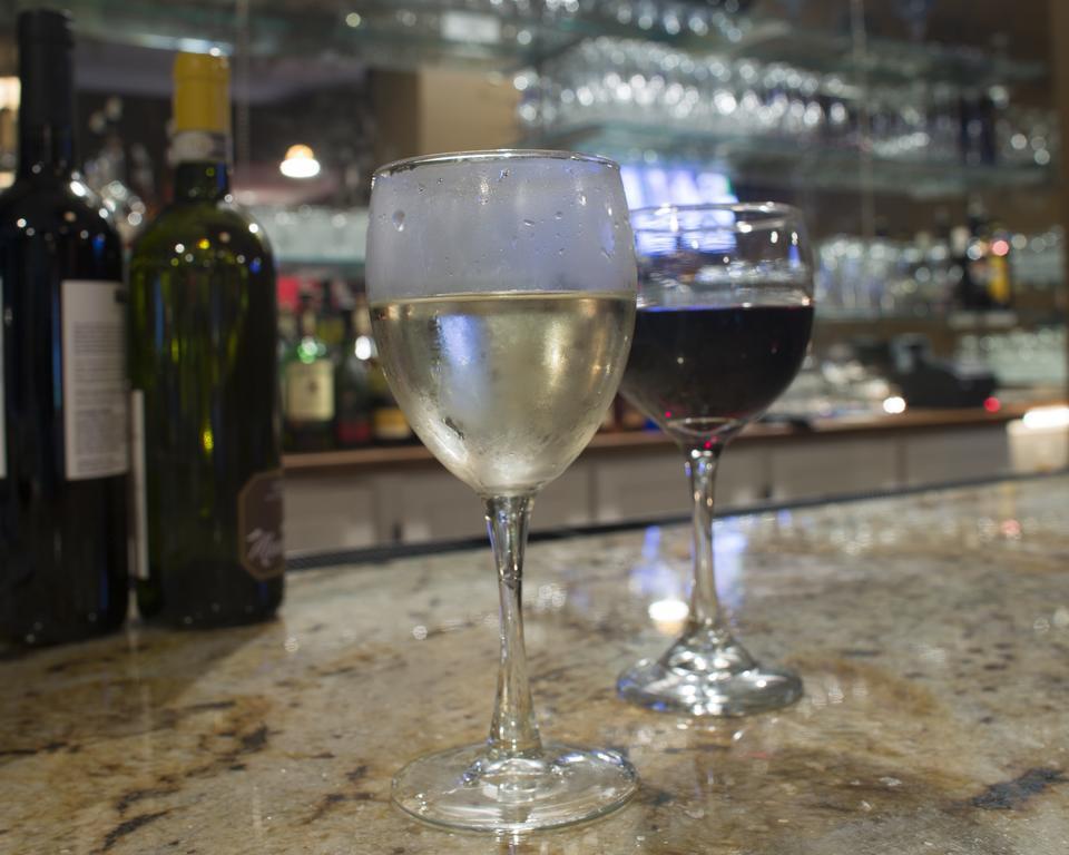 The Almanett Hotel & Bistro Гълфпорт Екстериор снимка